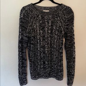 GAP cable knit sweater